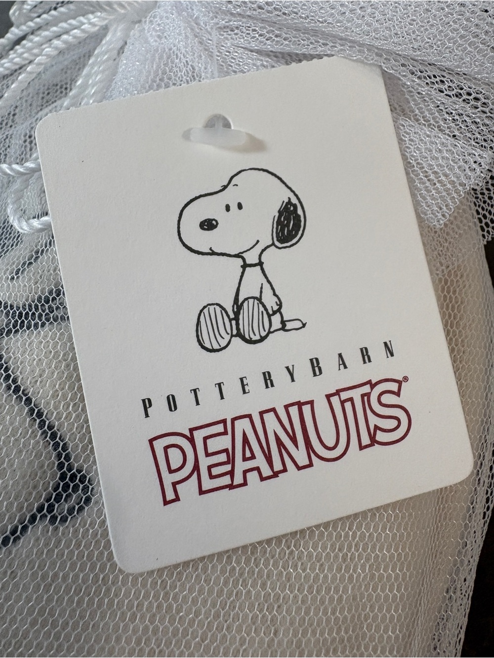 NWT Pottery Barn Slippers Peanuts Snoopy Cream & Black Sz. S 6.5/7 - Picture 3 of 6